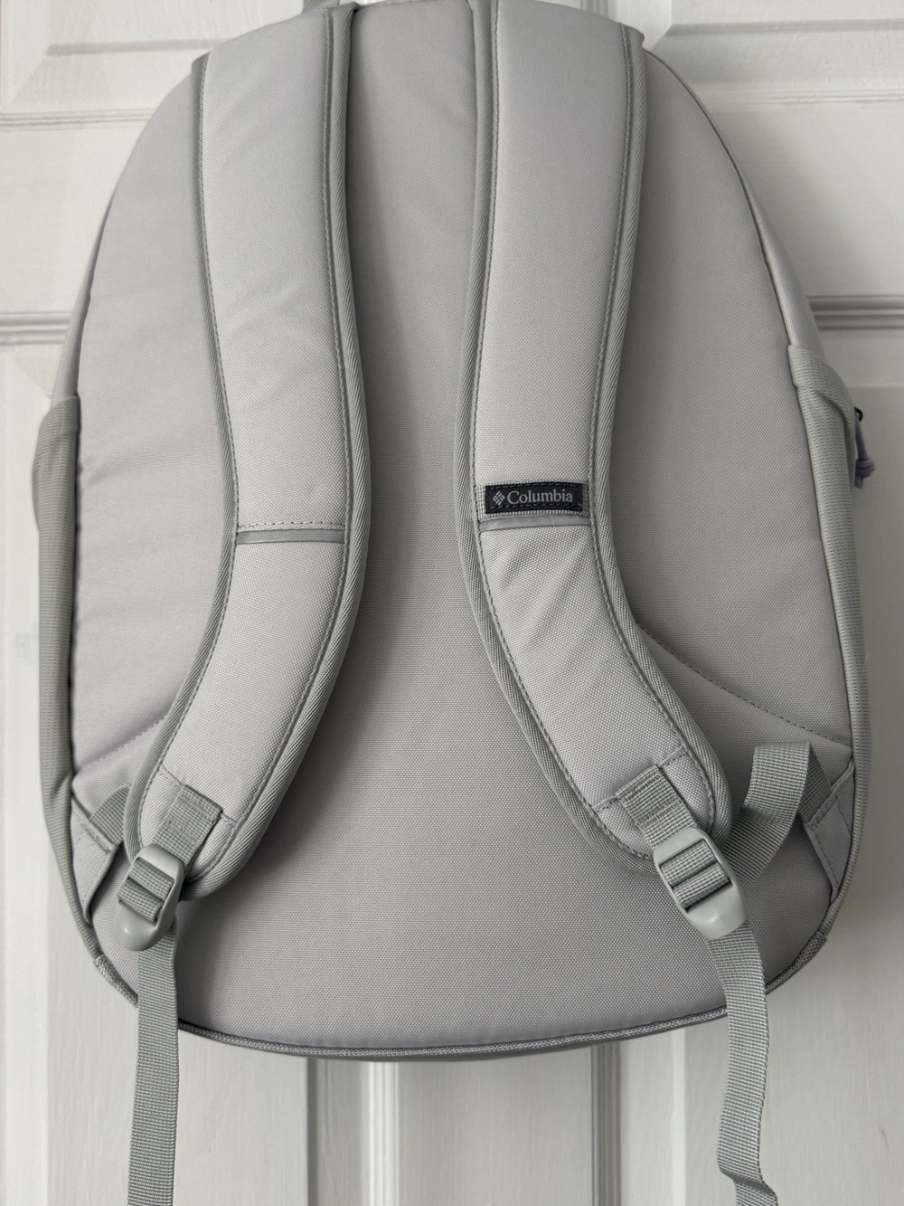 Columbia Lilac Purple Backpack Lightweight Travel Hiking School Bag Like New - Picture 3 of 3